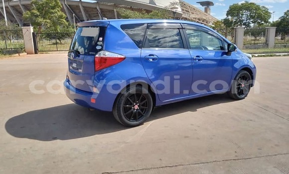 Acheter Occasion Voiture Toyota Ractis Bleu à Chipata, Zambie Acheter Occasion Voiture Toyota Ractis Bleu à Chipata, Zambie