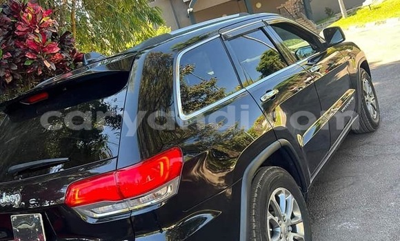 Acheter Occasion Voiture Jeep Cherokee Noir à Chipata, Zambie Acheter Occasion Voiture Jeep Cherokee Noir à Chipata, Zambie