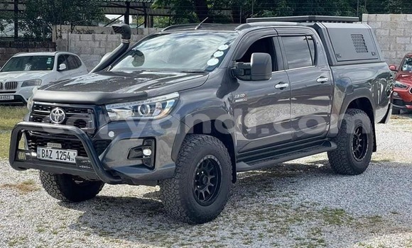 Acheter Occasion Voiture Toyota Hilux Noir à Kafue, Lusaka Acheter Occasion Voiture Toyota Hilux Noir à Kafue, Lusaka