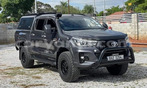 Acheter Occasion Voiture Toyota Hilux Noir à Kafue, Lusaka Acheter Occasion Voiture Toyota Hilux Noir à Kafue, Lusaka