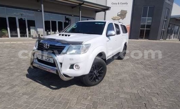 Acheter Occasion Voiture Toyota Hilux Blanc à Isoka, Nord Acheter Occasion Voiture Toyota Hilux Blanc à Isoka, Nord