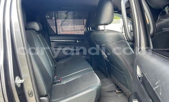 Acheter Occasion Voiture Toyota Hilux Noir à Chipata, Zambie Acheter Occasion Voiture Toyota Hilux Noir à Chipata, Zambie