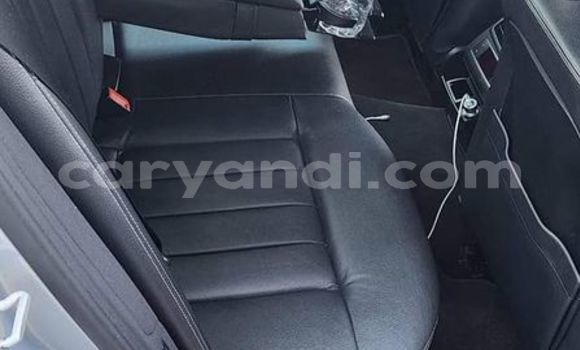 Acheter Occasion Voiture Mercedes-Benz E-Classe Autre à Chinsali, Nord Acheter Occasion Voiture Mercedes-Benz E-Classe Autre à Chinsali, Nord