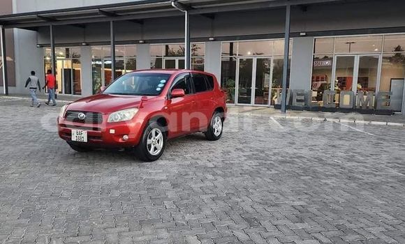 Acheter Occasion Voiture Toyota RAV4 Rouge à Chililabombwe, Copperbelt Acheter Occasion Voiture Toyota RAV4 Rouge à Chililabombwe, Copperbelt