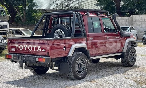 Acheter Occasion Voiture Toyota Land Cruiser Rouge à Choma, Du sud Acheter Occasion Voiture Toyota Land Cruiser Rouge à Choma, Du sud