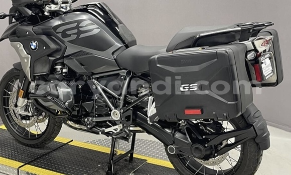 Nunua Ilio tumika BMW R1200GS Adventure Nyeusi Bike ndani ya Lusaka nchini Zambia