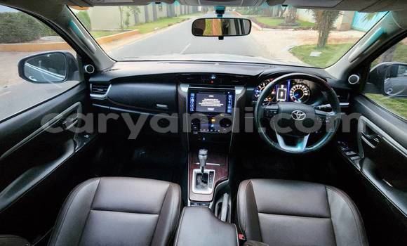 Tenga Tsaru Toyota Fortuner Zvimwe Mota in Chipata in Zambia Tenga Tsaru Toyota Fortuner Zvimwe Mota in Chipata in Zambia