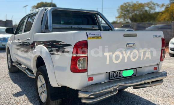 Tenga Tsaru Toyota Hilux Chena Mota in Chililabombwe in Copperbelt Tenga Tsaru Toyota Hilux Chena Mota in Chililabombwe in Copperbelt