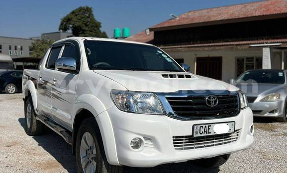 Tenga Tsaru Toyota Hilux Chena Mota in Chililabombwe in Copperbelt Tenga Tsaru Toyota Hilux Chena Mota in Chililabombwe in Copperbelt
