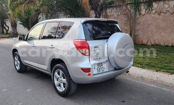 Tenga Tsaru Toyota RAV4 Zvimwe Mota in Chingola in Zambia Tenga Tsaru Toyota RAV4 Zvimwe Mota in Chingola in Zambia