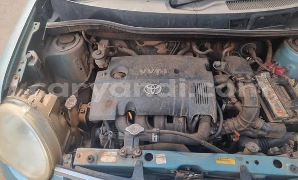 Tenga Tsaru Toyota Sienta Bhuruu Mota in Chipata in Zambia Tenga Tsaru Toyota Sienta Bhuruu Mota in Chipata in Zambia