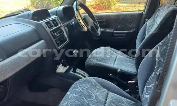 Tenga Tsaru Mitsubishi Pajero Zvimwe Mota in Chipata in Zambia Tenga Tsaru Mitsubishi Pajero Zvimwe Mota in Chipata in Zambia