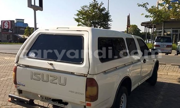 Buy Used Isuzu KB White Car in Choma in Southern Buy Used Isuzu KB White Car in Choma in Southern