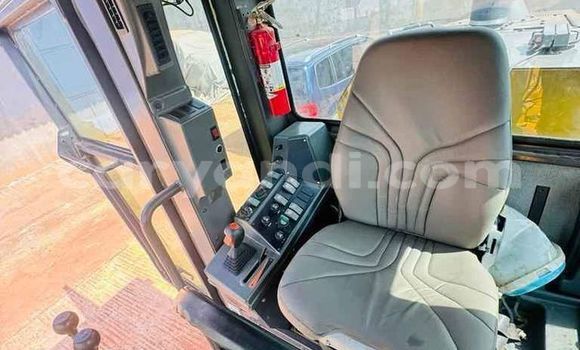 Buy Used Volvo FL Other Truck in Chinsali in Northern Buy Used Volvo FL Other Truck in Chinsali in Northern