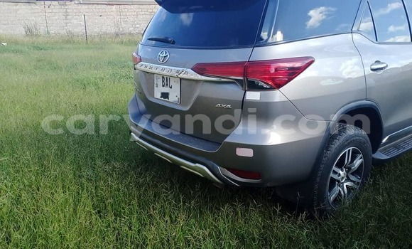 Tenga Tsaru Toyota Fortuner Zvimwe Mota in Choma in Southern Tenga Tsaru Toyota Fortuner Zvimwe Mota in Choma in Southern