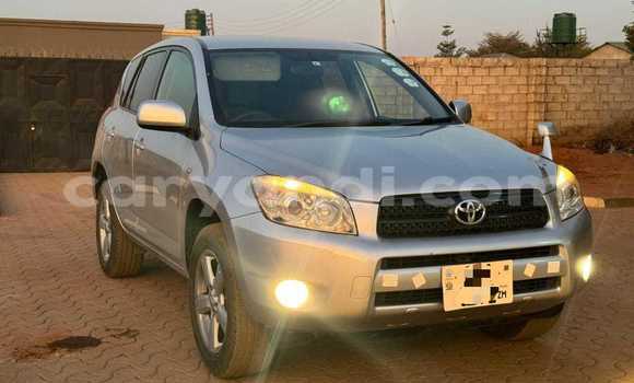 Tenga Tsaru Toyota RAV4 Zvimwe Mota in Chipata in Zambia Tenga Tsaru Toyota RAV4 Zvimwe Mota in Chipata in Zambia