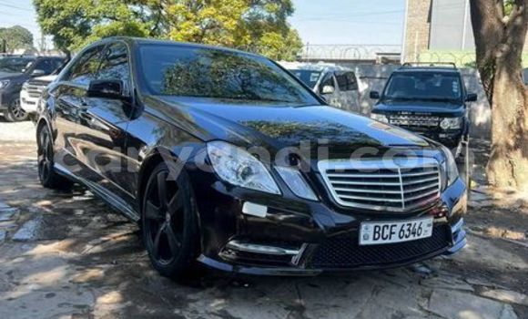 Buy Used Mercedes‒Benz C–Class Black Car in Chililabombwe in Copperbelt Buy Used Mercedes‒Benz C–Class Black Car in Chililabombwe in Copperbelt