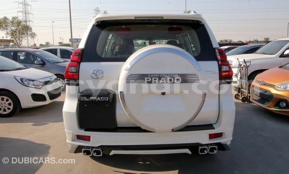 Acheter Import Voiture Toyota Prado Blanc à Import - Dubai, Zambie Acheter Import Voiture Toyota Prado Blanc à Import - Dubai, Zambie