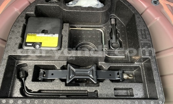 Tenga Tsaru Toyota Auris Tsvuku Mota in Lusaka in Zambia Tenga Tsaru Toyota Auris Tsvuku Mota in Lusaka in Zambia