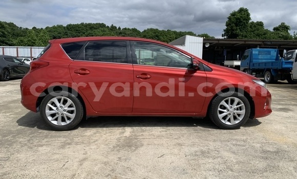 Tenga Tsaru Toyota Auris Tsvuku Mota in Lusaka in Zambia Tenga Tsaru Toyota Auris Tsvuku Mota in Lusaka in Zambia