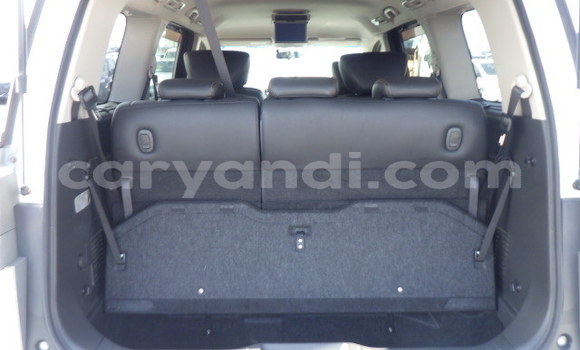 Tenga Tsaru Nissan Elgrand Chena Mota in Lundazi in Eastern Tenga Tsaru Nissan Elgrand Chena Mota in Lundazi in Eastern