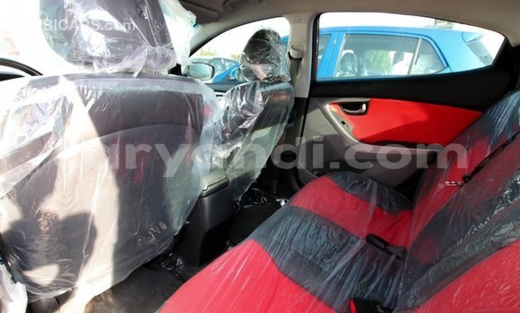 Acheter Import Voiture Hyundai Elantra Rouge à Import - Dubai, Zambie Acheter Import Voiture Hyundai Elantra Rouge à Import - Dubai, Zambie