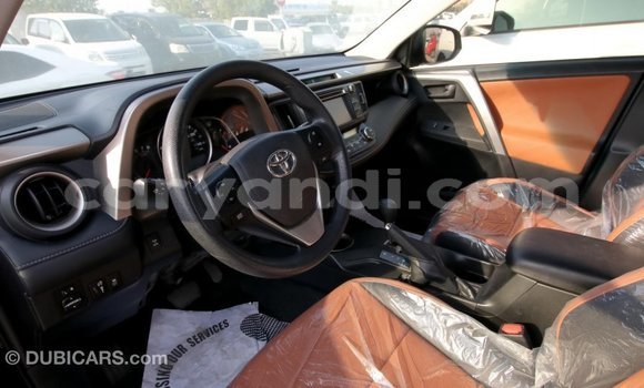 Nunua Imported Toyota RAV4 Nyeusi Gari ndani ya Import - Dubai nchini Zambia Nunua Imported Toyota RAV4 Nyeusi Gari ndani ya Import - Dubai nchini Zambia
