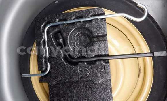 Tenga Tsaru Toyota Axio Sirivha Mota in Lusaka in Zambia Tenga Tsaru Toyota Axio Sirivha Mota in Lusaka in Zambia