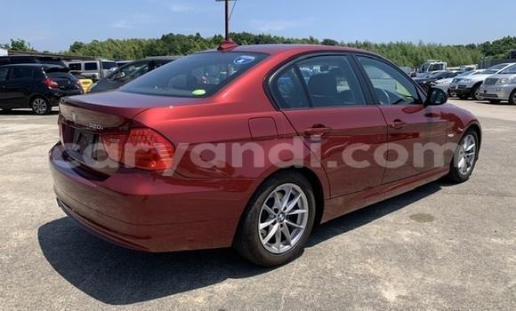 Tenga Tsaru BMW 3–Series Tsvuku Mota in Lusaka in Zambia Tenga Tsaru BMW 3–Series Tsvuku Mota in Lusaka in Zambia