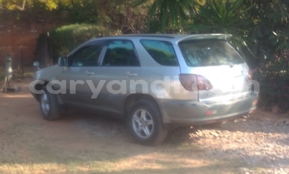 Buy Used Toyota Harrier Silver Car in Lusaka in Zambia