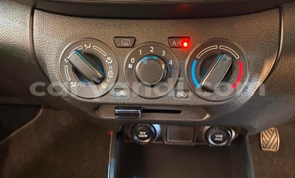 Acheter Occasion Voiture Toyota Corolla Rumion Blanc à Chilanga, Lusaka Acheter Occasion Voiture Toyota Corolla Rumion Blanc à Chilanga, Lusaka