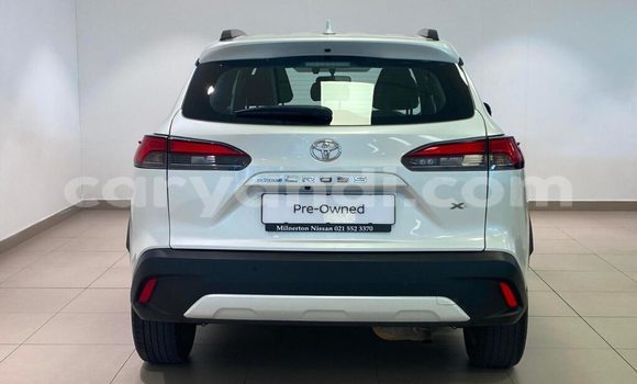 Buy Used Toyota Corolla Cross White Car in Chililabombwe in Copperbelt Buy Used Toyota Corolla Cross White Car in Chililabombwe in Copperbelt