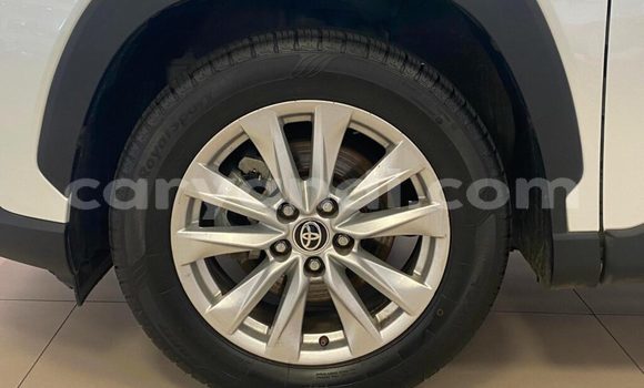 Buy Used Toyota Corolla Cross White Car in Chililabombwe in Copperbelt Buy Used Toyota Corolla Cross White Car in Chililabombwe in Copperbelt