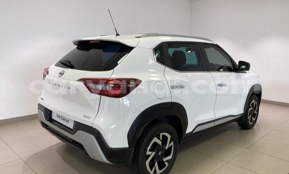 Acheter Occasion Voiture Nissan Pulsar Blanc à Chinsali, Nord Acheter Occasion Voiture Nissan Pulsar Blanc à Chinsali, Nord