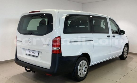 Buy Used Mercedes-Benz C-Classe White Car in Chinsali in Northern Buy Used Mercedes-Benz C-Classe White Car in Chinsali in Northern