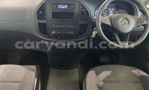 Buy Used Mercedes-Benz C-Classe White Car in Chinsali in Northern Buy Used Mercedes-Benz C-Classe White Car in Chinsali in Northern