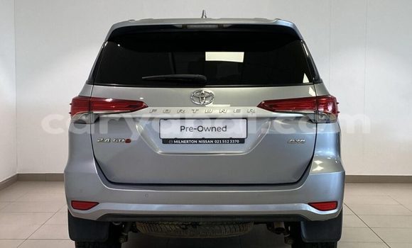 Tenga Tsaru Toyota Fortuner Sirivha Mota in Chingola in Zambia Tenga Tsaru Toyota Fortuner Sirivha Mota in Chingola in Zambia