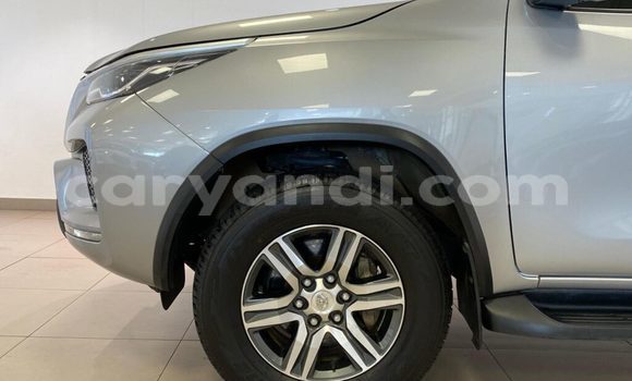 Tenga Tsaru Toyota Fortuner Sirivha Mota in Chingola in Zambia Tenga Tsaru Toyota Fortuner Sirivha Mota in Chingola in Zambia