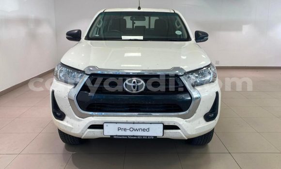Buy Used Toyota Hilux White Car in Choma in Southern Buy Used Toyota Hilux White Car in Choma in Southern