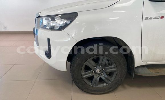 Buy Used Toyota Hilux White Car in Choma in Southern Buy Used Toyota Hilux White Car in Choma in Southern