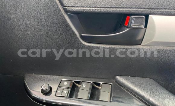 Buy Used Toyota Hilux White Car in Choma in Southern Buy Used Toyota Hilux White Car in Choma in Southern