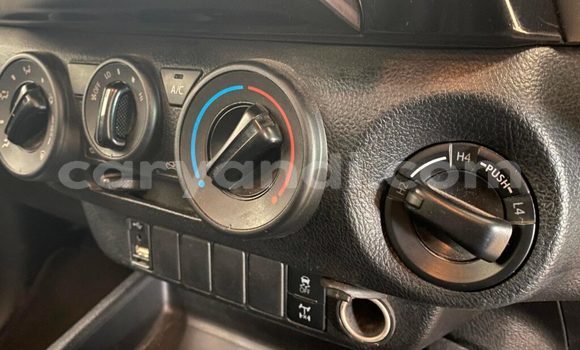 Buy Used Toyota Hilux White Car in Choma in Southern Buy Used Toyota Hilux White Car in Choma in Southern