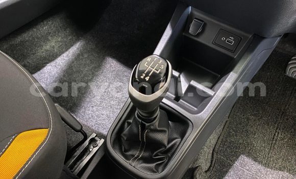 Buy Used Renault KWID White Car in Chililabombwe in Copperbelt Buy Used Renault KWID White Car in Chililabombwe in Copperbelt