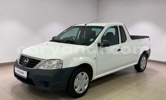 Buy Used Nissan Pickup White Car in Chilanga in Lusaka