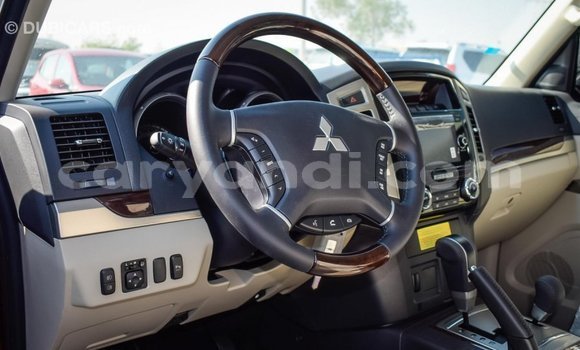 Acheter Import Voiture Mitsubishi Pajero Autre à Import - Dubai, Zambie Acheter Import Voiture Mitsubishi Pajero Autre à Import - Dubai, Zambie