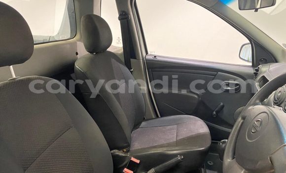 Acheter Occasion Voiture Nissan Pickup Blanc à Chilanga, Lusaka Acheter Occasion Voiture Nissan Pickup Blanc à Chilanga, Lusaka