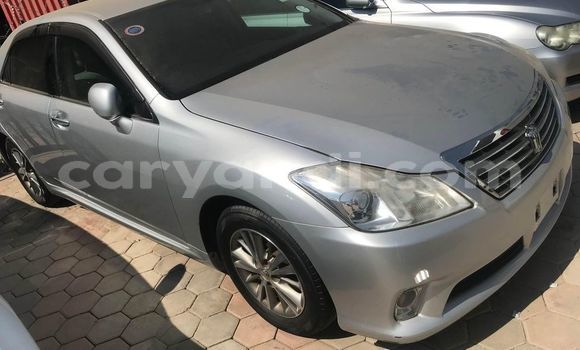 Buy Used Toyota Crown Other Car in Chililabombwe in Copperbelt Buy Used Toyota Crown Other Car in Chililabombwe in Copperbelt