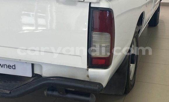 Buy Used Nissan Hardbody White Car in Isoka in Northern Buy Used Nissan Hardbody White Car in Isoka in Northern