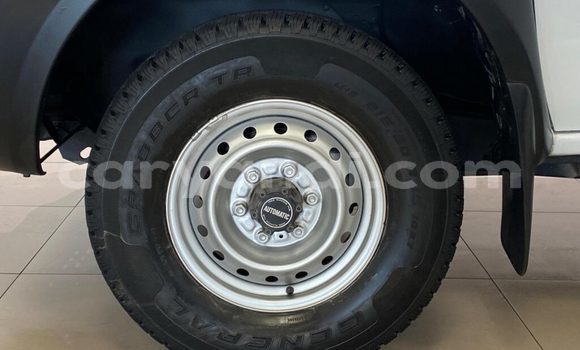 Buy Used Nissan Hardbody White Car in Isoka in Northern Buy Used Nissan Hardbody White Car in Isoka in Northern