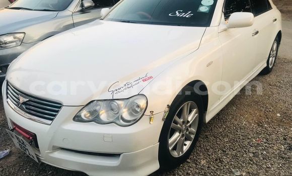 Acheter Occasion Voiture Toyota Mark X Blanc à Chinsali, Nord